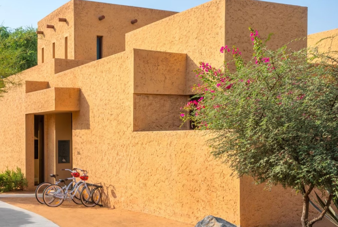 The Ritz Carlton Residences 3-5BR Villas in Al Wadi Desert (1)