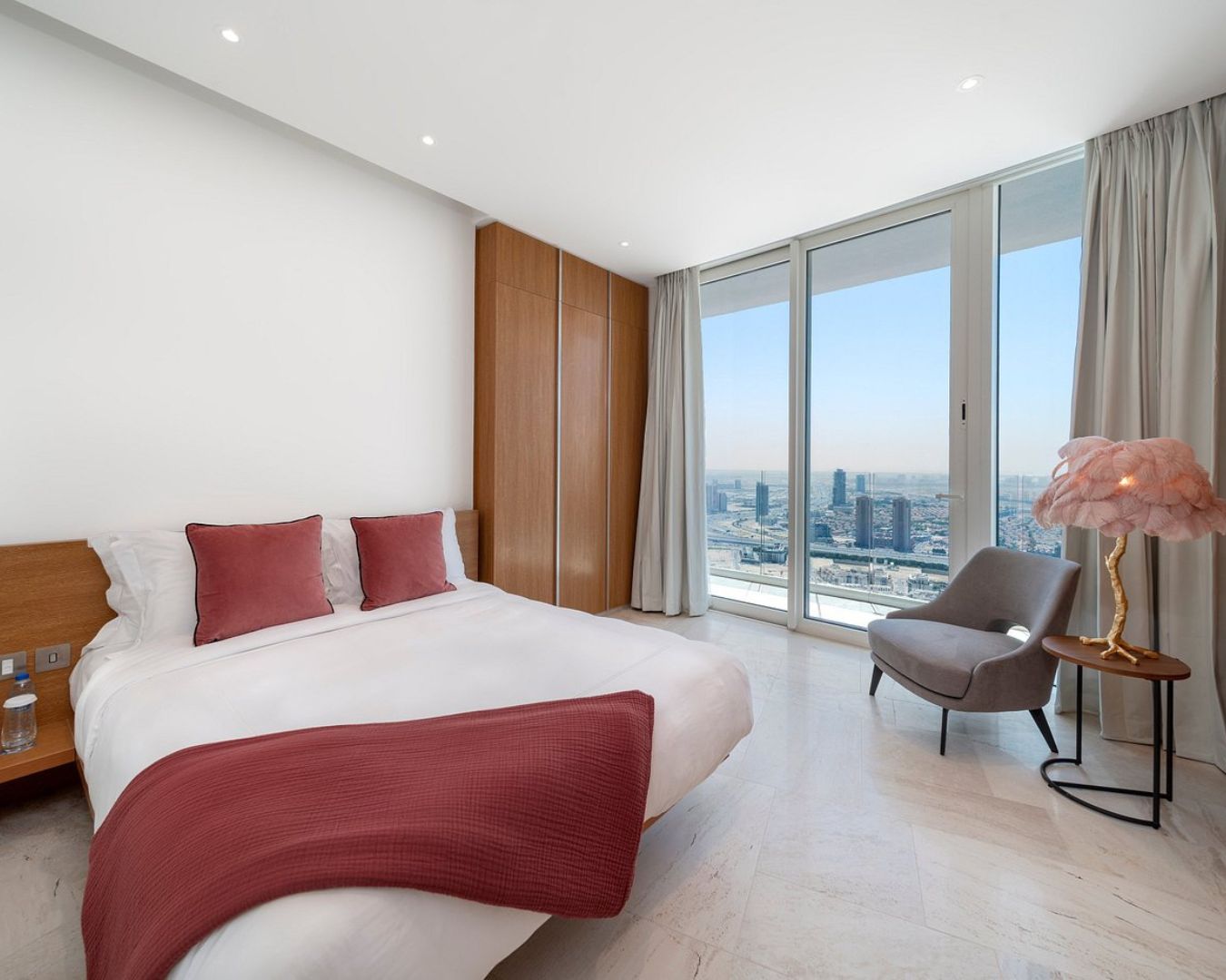 Five Jumeirah Circle Hotel | Studios & BR Hotel Residences